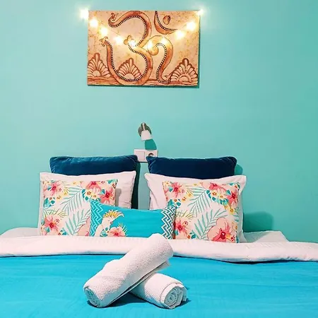 Shantee House * בודפשט