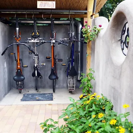 אכסניה Shantee House *