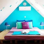 Shantee House *