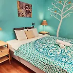Shantee House