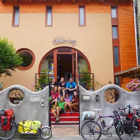 Shantee House Hostel Βουδαπέστη